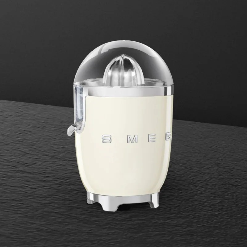 Електрическа цитрус преса Smeg CJF11CREU, 70 W, Антикапкова система, Противоплъзгаща се основа, Крема