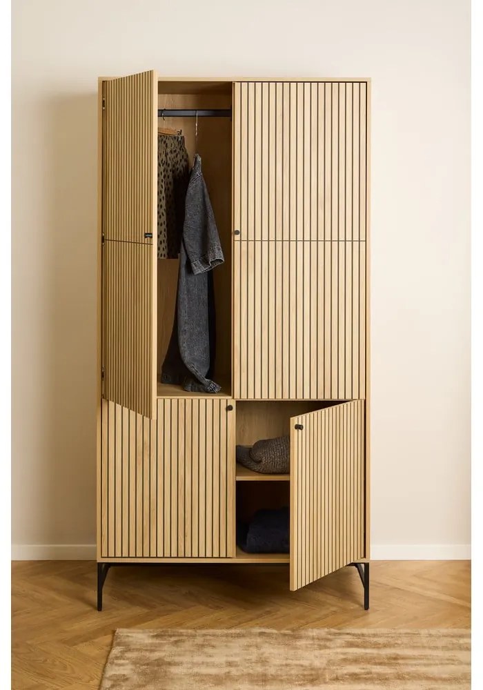 Гардероб от дъбов декор в естествен цвят 99x200x60 cm Albany – Actona