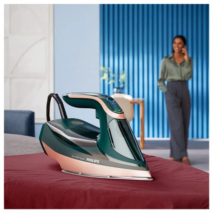 Ютия Philips DST8030/70, 3000W, SteamGlide Elite, OptimalTEMP, Декалциране Quick Calc Release, 55 г/мин, Зелен опал