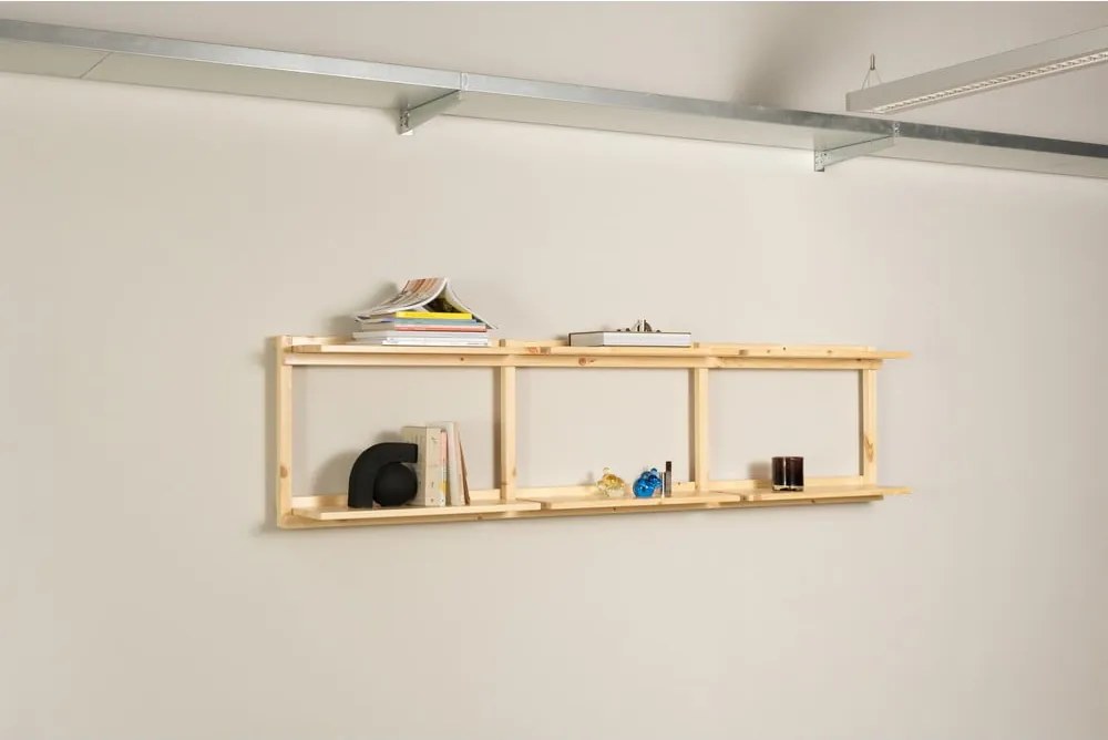 Стенна библиотека от масивен бор в естествен цвят 192x47,5 cm Groove – Karup Design