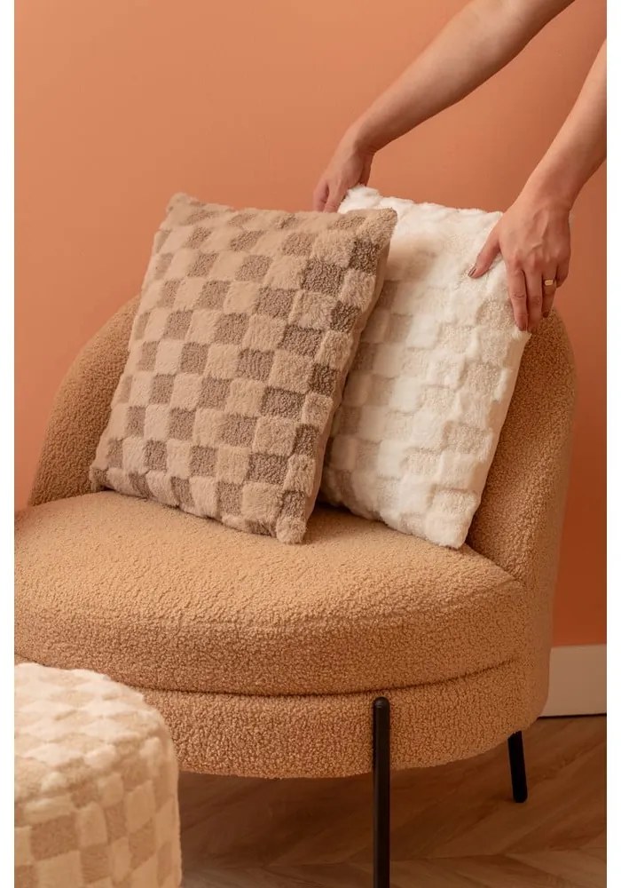 Декоративна възглавница от микроплюш 45x45 cm Checker – PT LIVING