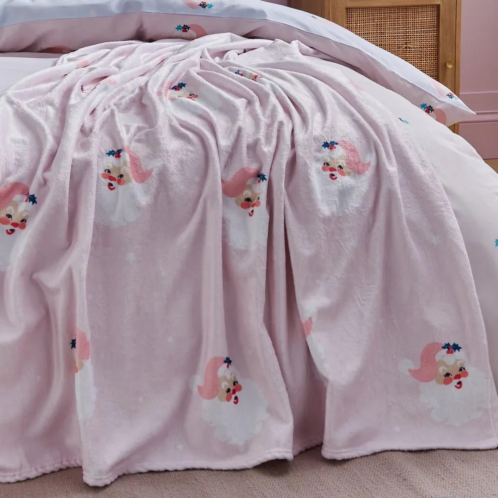 Светлорозово одеяло с коледен мотив от микроплюш 130x170 cm Vintage Christmas Santa – Catherine Lansfield