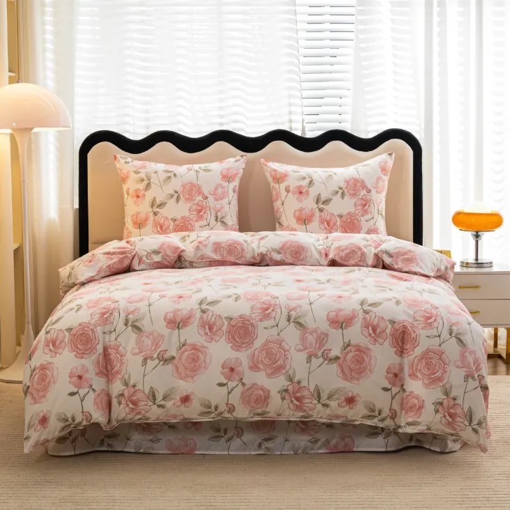 Романтично бяло спално бельо с розови рози Ширина: 200 см | Дължина: 220 см