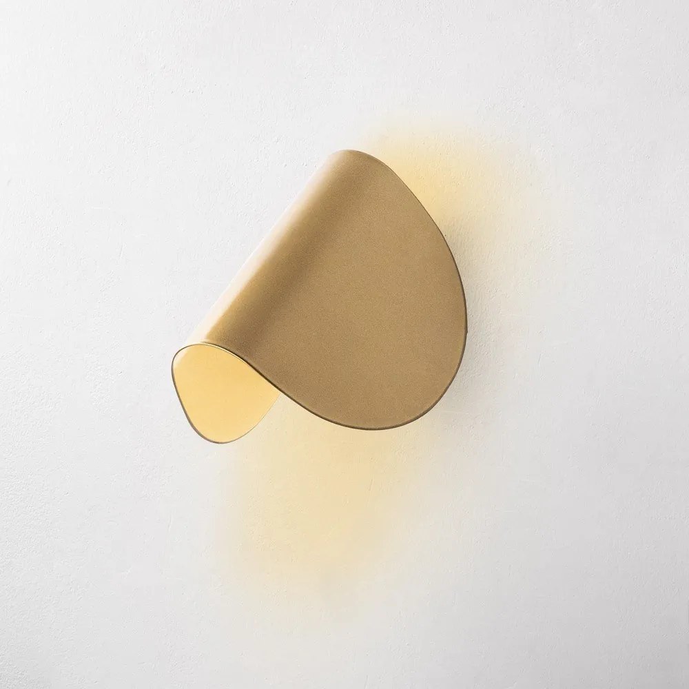 LED стенна лампа в златист цвят Heybe – Opviq lights