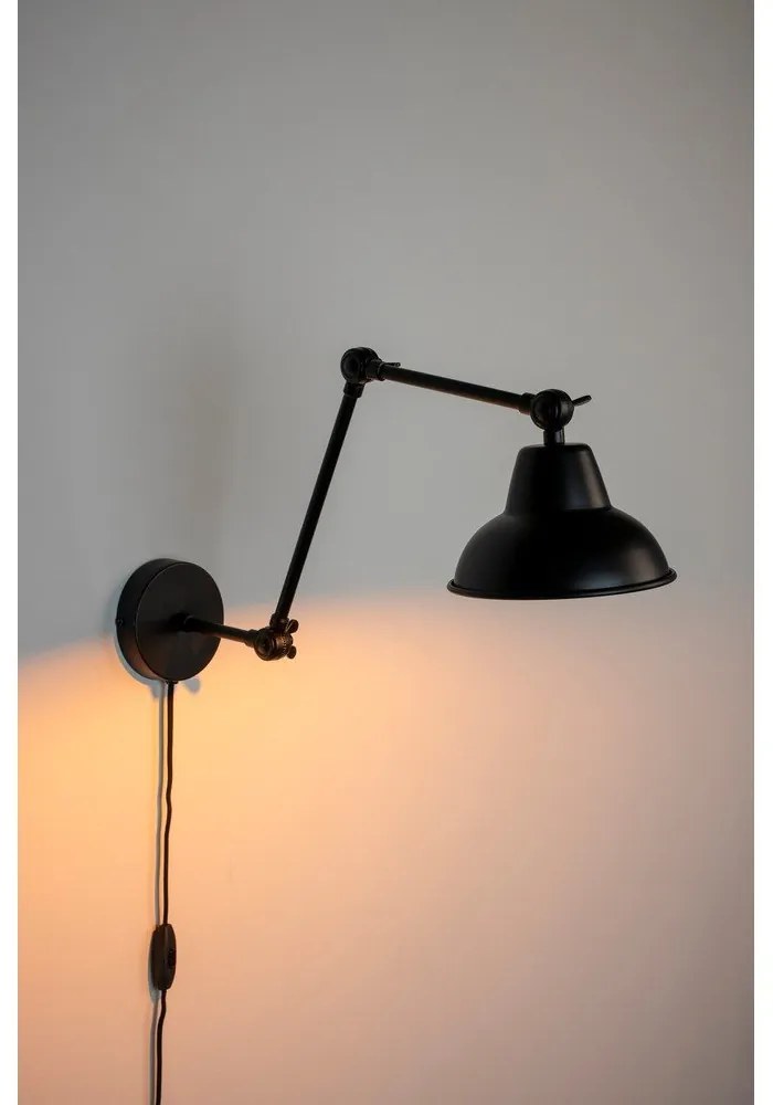 Черна стенна лампа Xavi – White Label