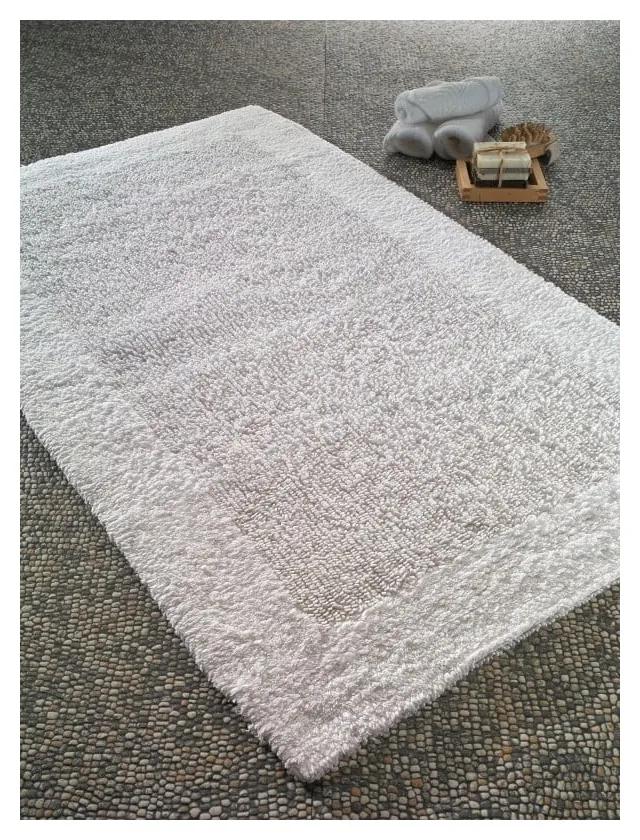 Бяла памучна постелка за баня Confetti Heavy, 70 x 120 cm Natura - Foutastic