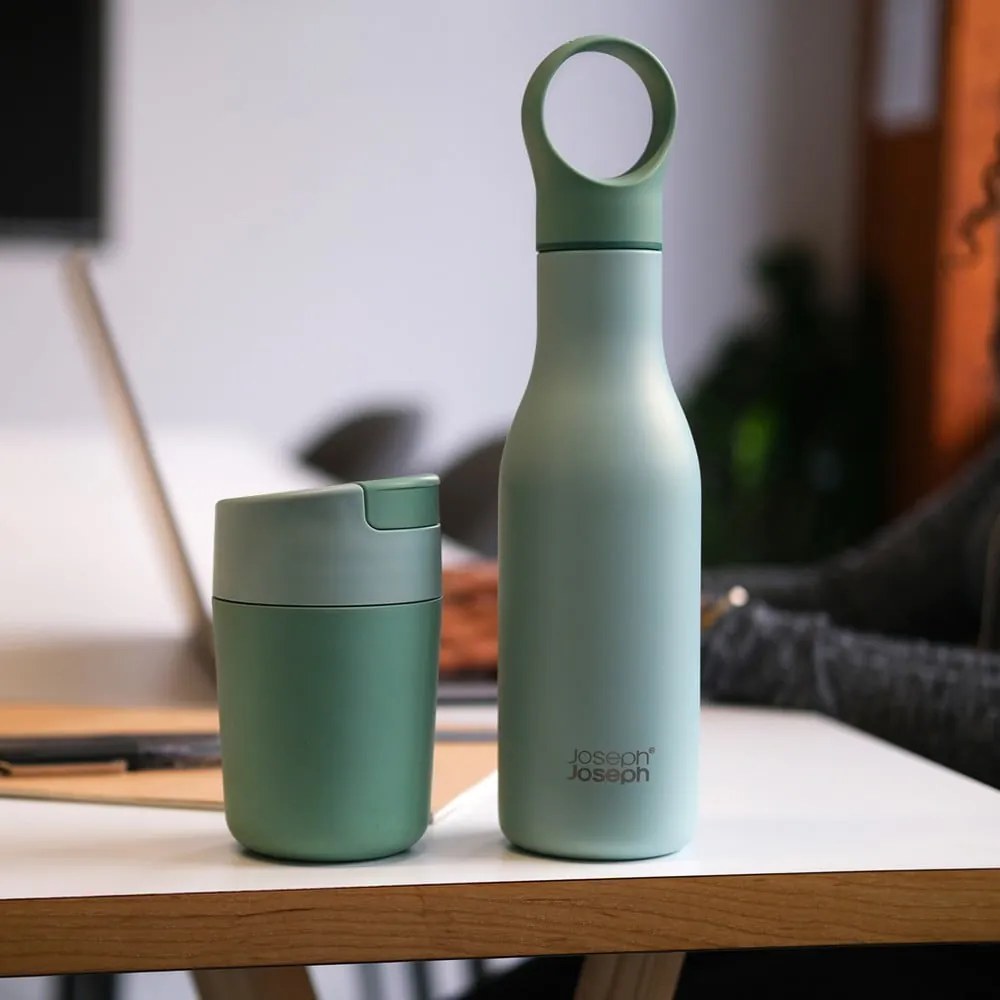 Пътническа бутилка от неръждаема стомана в цвят мента 500 мл Loop - Joseph Joseph