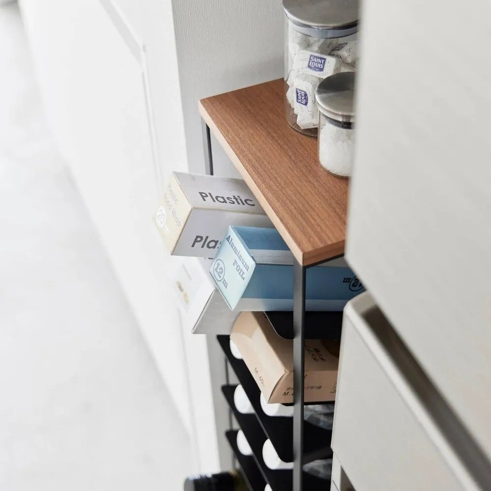 Черен метален стелаж за вино брой бутилки 16 20x88,5x19 cm Tower – YAMAZAKI