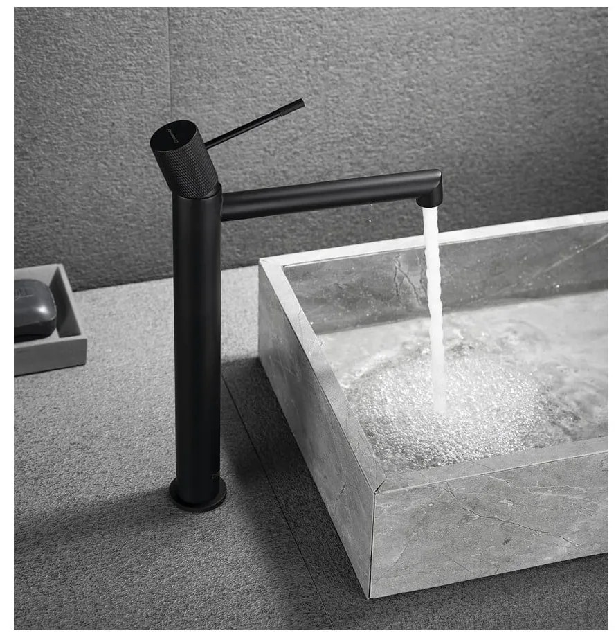 Матово-черна стояща батерия за мивка Solaris – Sapho