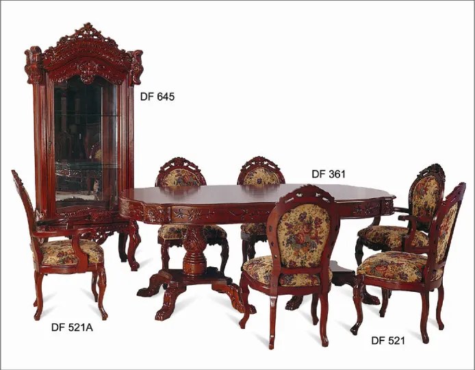 Класически стол DF 521 в цвят орех