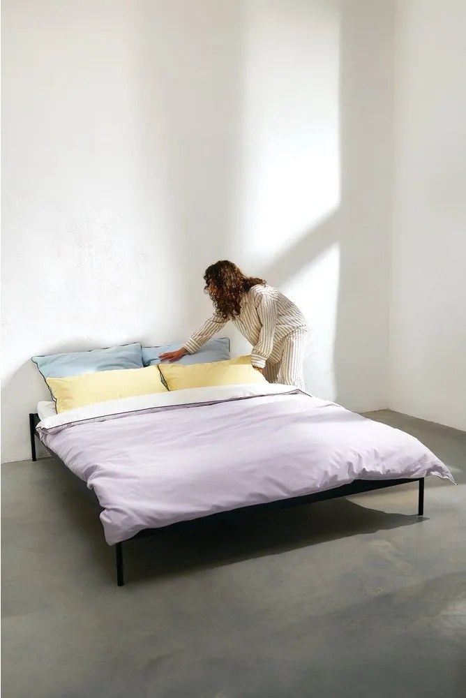 Единичен чаршаф за завивка от памучен сатен в цвят лавандула 140x200 cm Oba – noo.ma