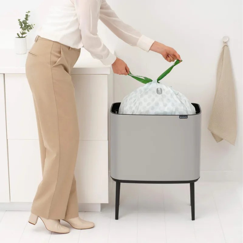 Кош за боклук Brabantia Bo Touch 1010451, 36 л, Плавно и безшумно отваряне, Голям отвор, Светлосив