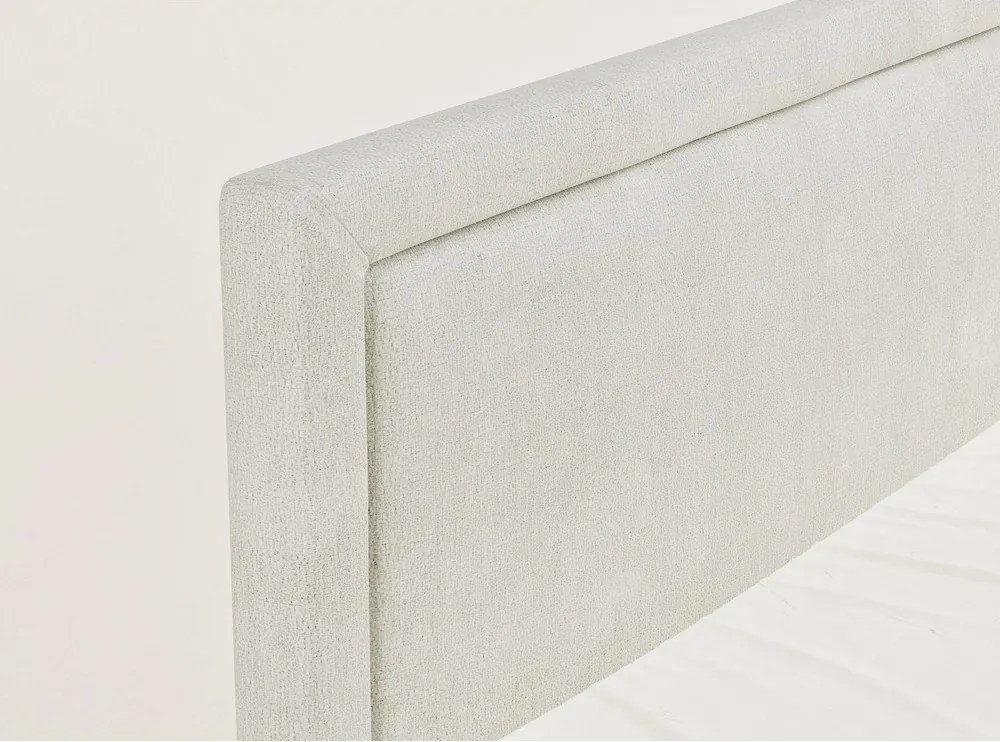 Кремаво боксспринг легло 160x200 cm с място за съхранение Fresco – Maison de Rêve