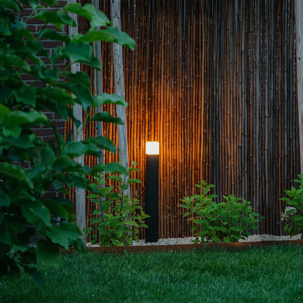 Подова лампа за външен монтаж черна с опалово бял абажур 70 см - Denmark