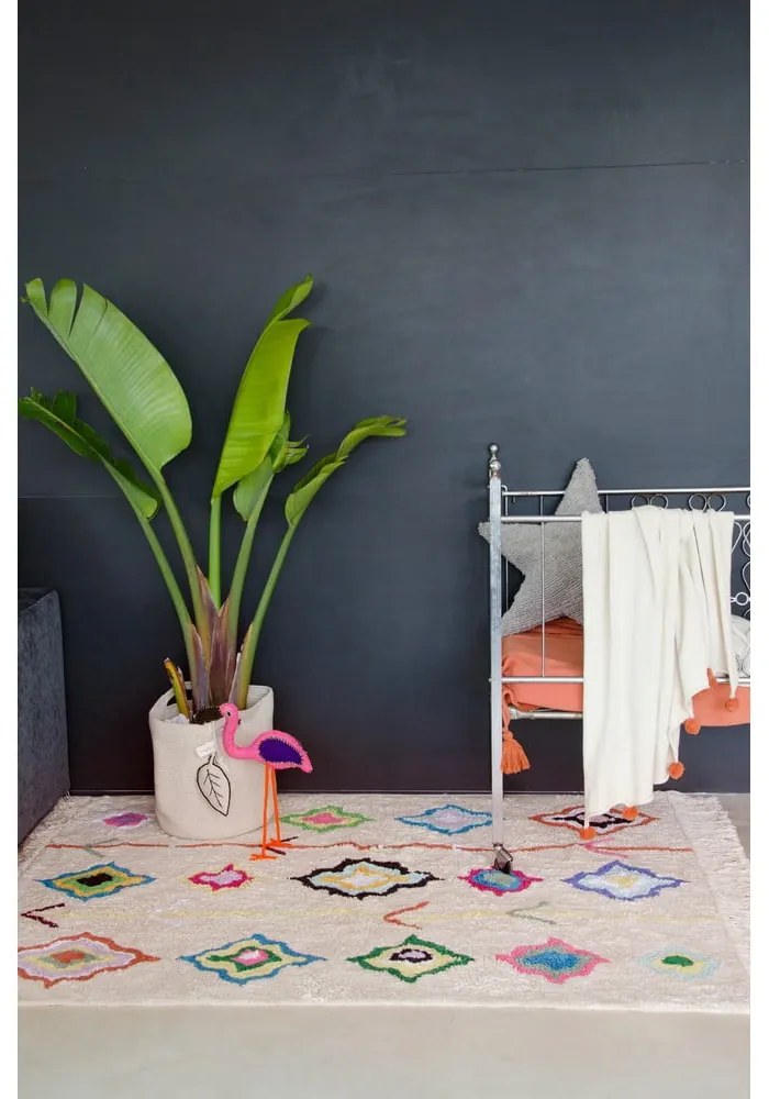 Кремав ръчно изработен памучен килим подходящ за пране 140x200 cm Kaarol – Lorena Canals