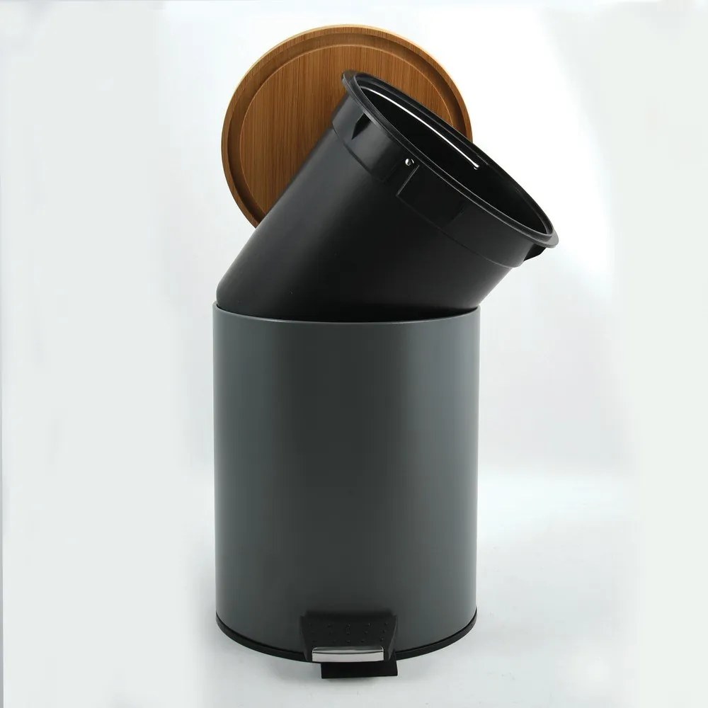 Тъмносиво стоманено кошче за боклук с педал 5 l Adonis – Spirella