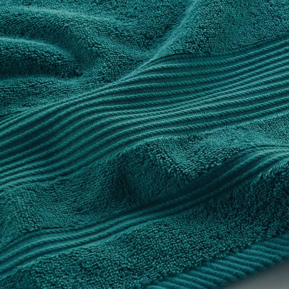 Тъмнозелена памучна хавлиена кърпа от тери 90x150 cm Tendresse – douceur d'intérieur