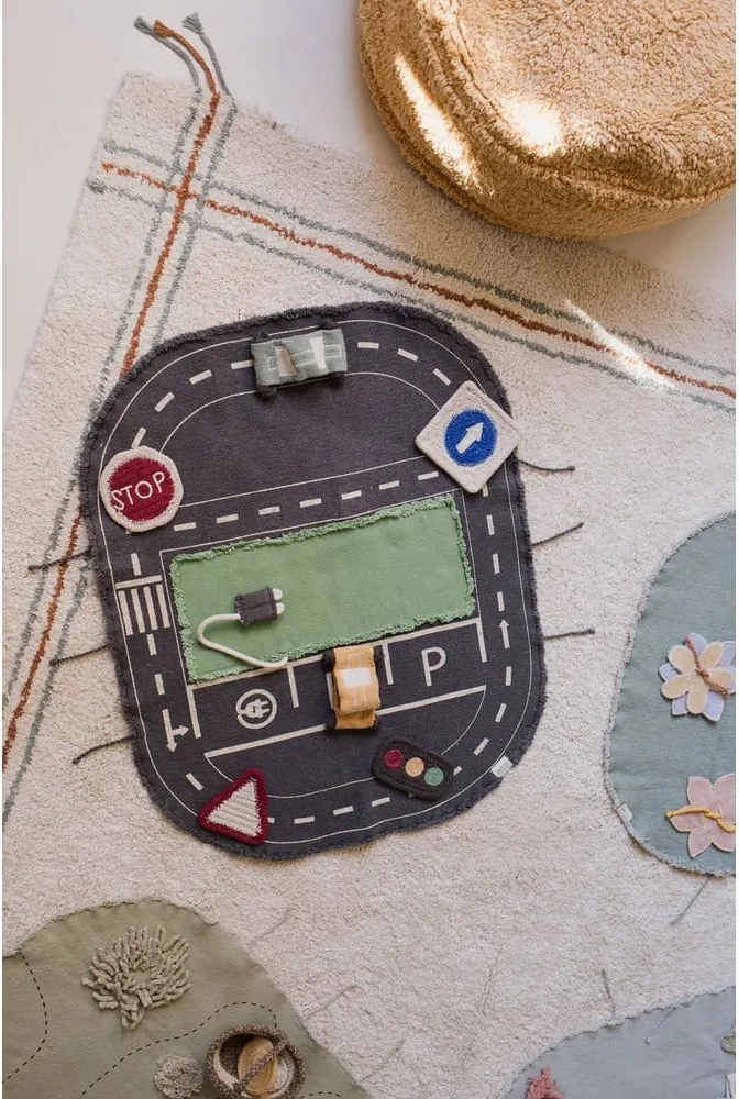 Автомобилна писта Eco City – Lorena Canals