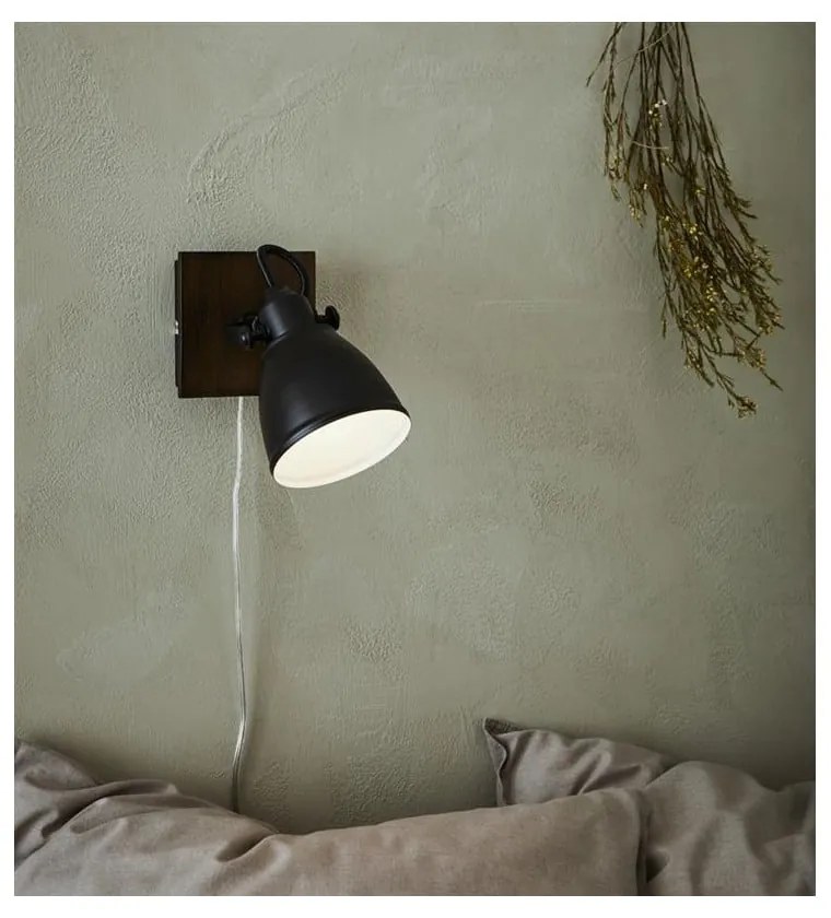 Черно стенно осветление , височина 18,5 cm Native - Markslöjd