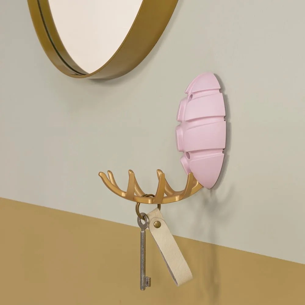 Светлорозова/ в златист цвят стенна пластмасова кука Bug – Spinder Design