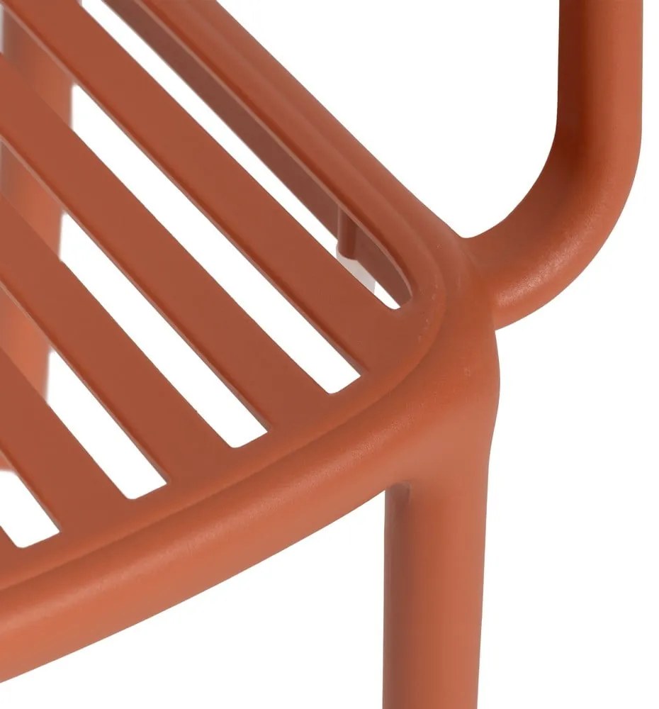 Теракотен пластмасов трапезен стол Alia – Ixia