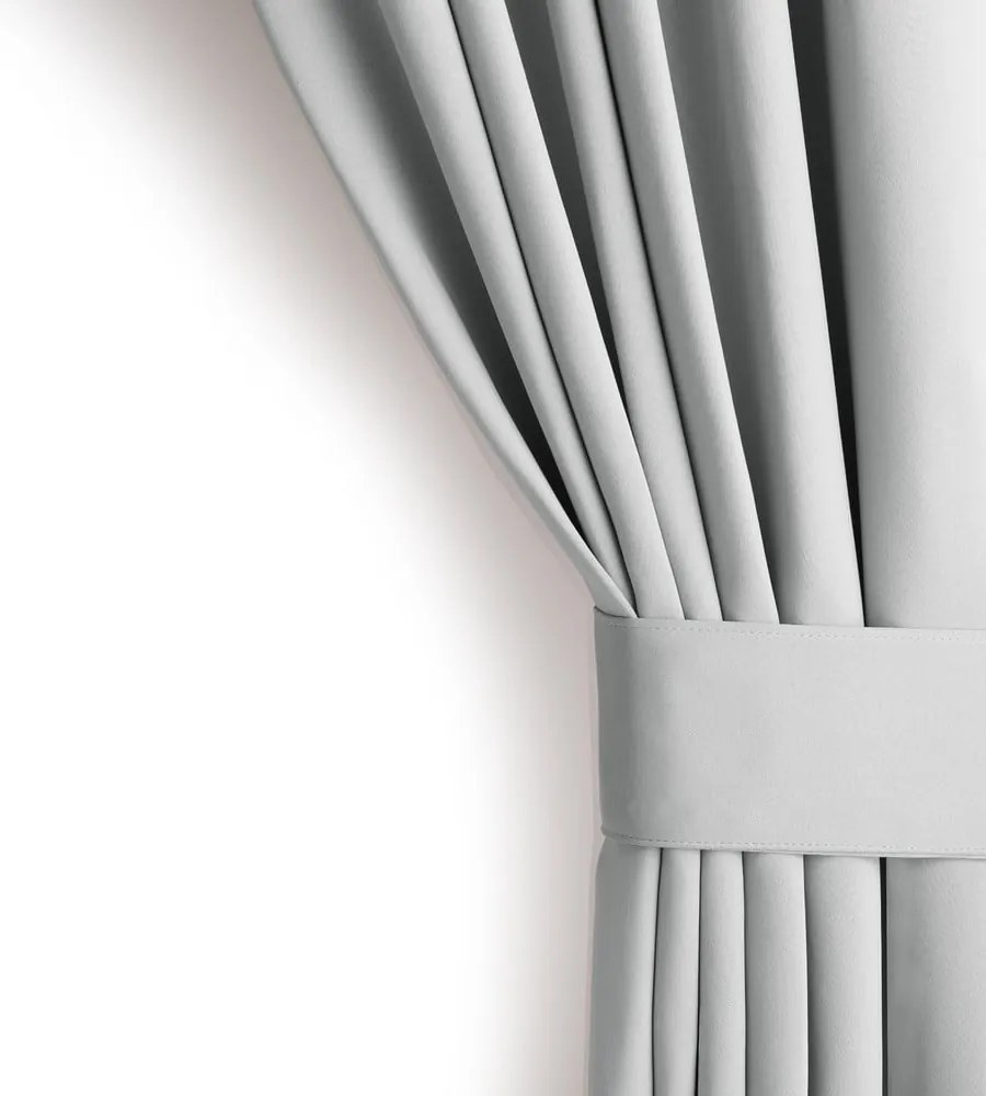 Светлосиво термо/dimout перде 140x245 cm Kierra – Restilo