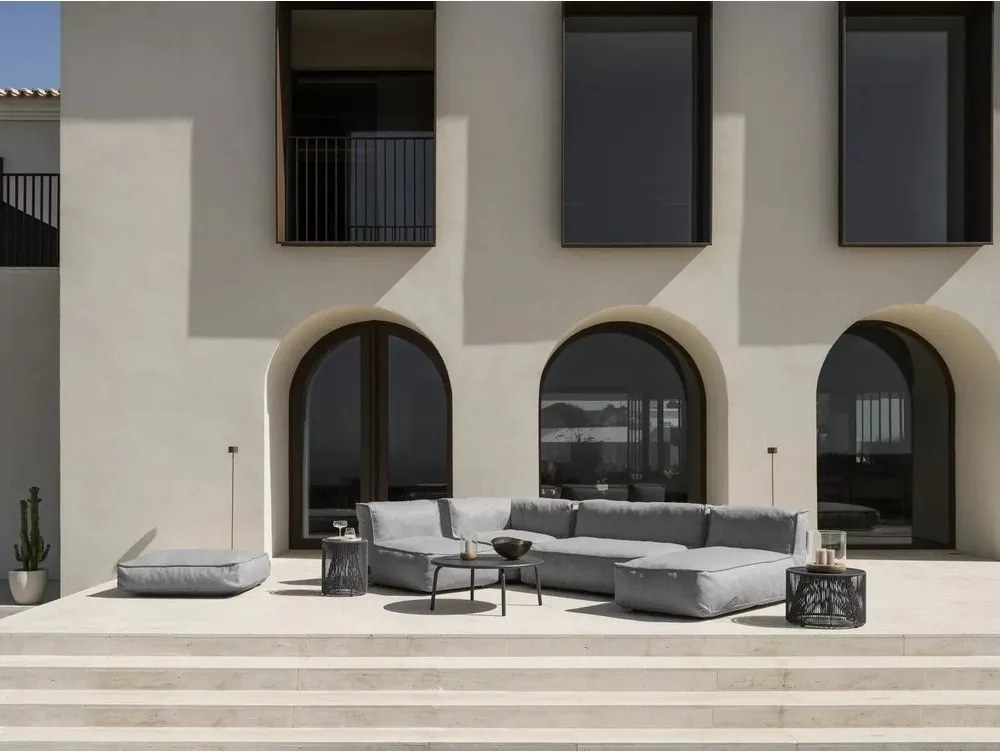 Метална кръгла градинска масичка за кафе ø 80 cm Yua – Blomus