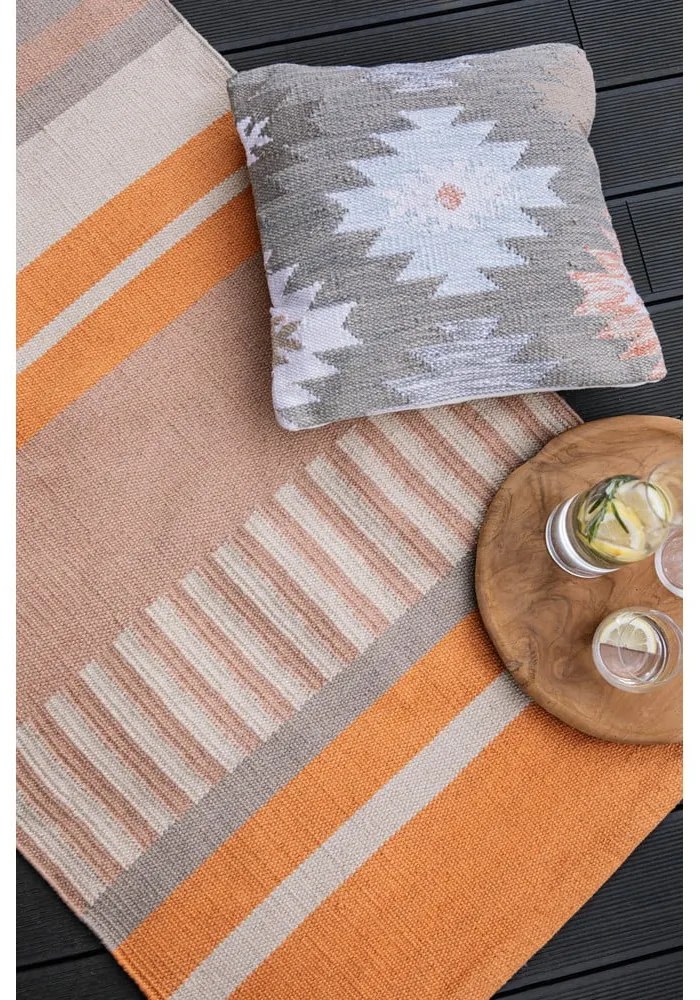 Бежово-оранжев двустранен външен килим от рециклирана пластмаса , 80 x 180 cm Bella - Green Decore