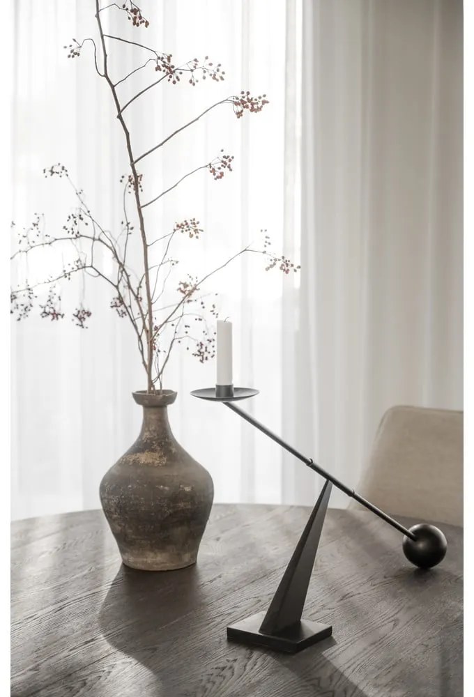 Тъмнокафява кръгла сгъваема трапезна маса от декор от дъб ø 135 cm Maddock – Rowico