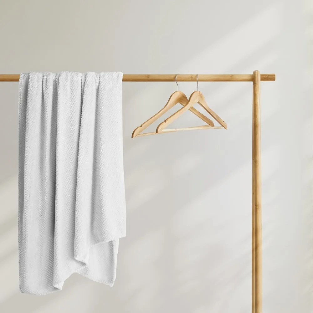 Бяло одеяло от микрофибър , 220 x 240 cm Henry - DecoKing