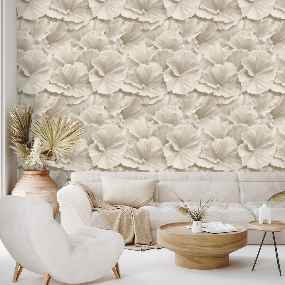 Тапет – Бежови цветя в нежен стил