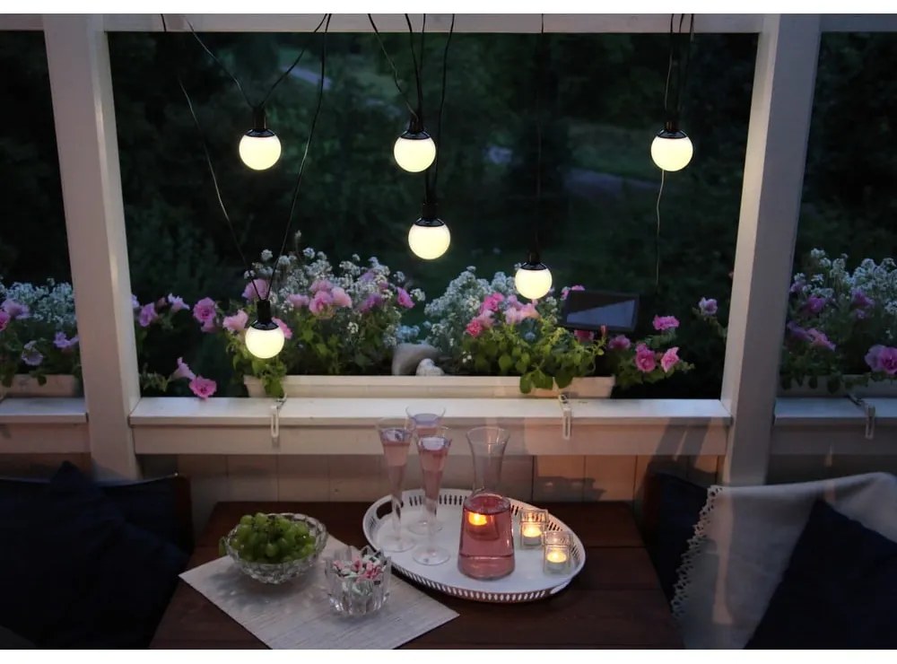 Външна слънчева LED светлинна верига с дължина 5 м Globus - Star Trading