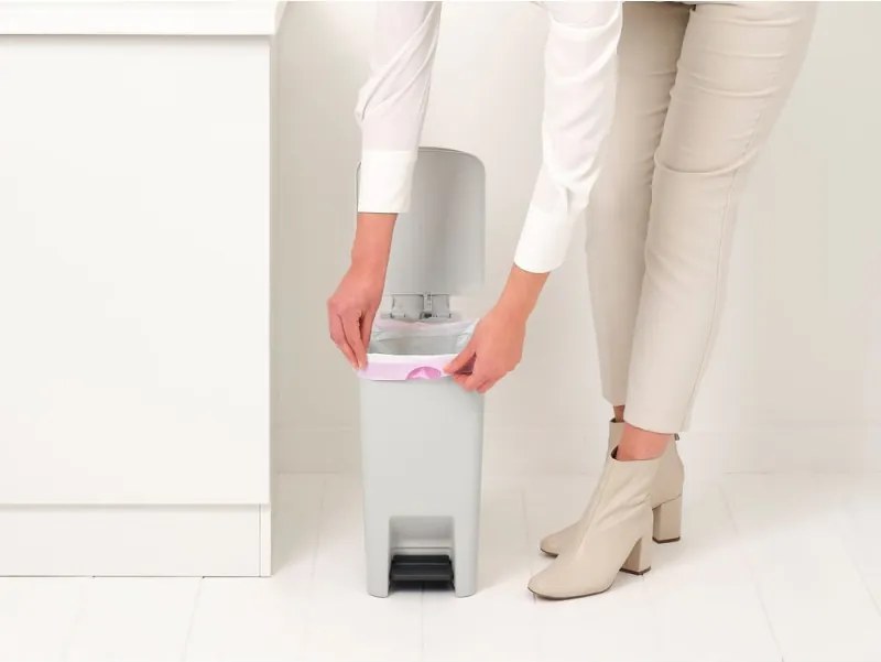 Кош за боклук с педал Brabantia StepUp 1008476, 10 л, Екологични материали, Голям отвор, Светлосив