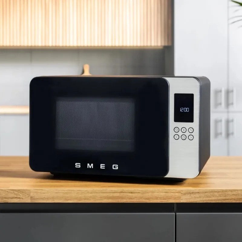 Микровълнова фурна с грил 4в1 SMEG Collezione MOC01BLMEU, 1900W, 29 л, 18 програми, Плавно затваряне, Звуков сигнал, LCD, Черен мат