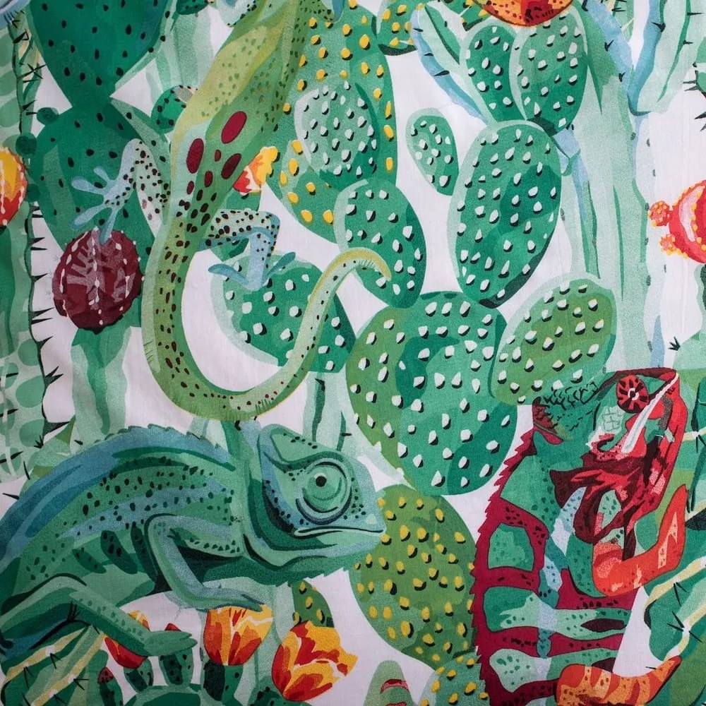 Зелено единично памучно детско спално бельо със светещ ефект 140x200 cm Chameleon – Jerry Fabrics