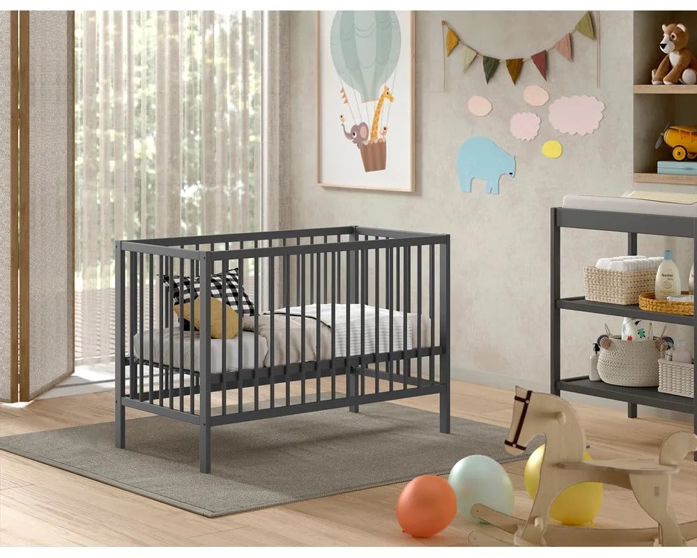 Антрацитно детско креватче от масивен бор 60x120 cm DINO – Vipack