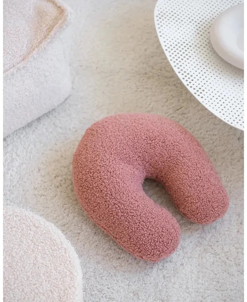 Розова детска възглавница за диван от букле U – Wigiwama