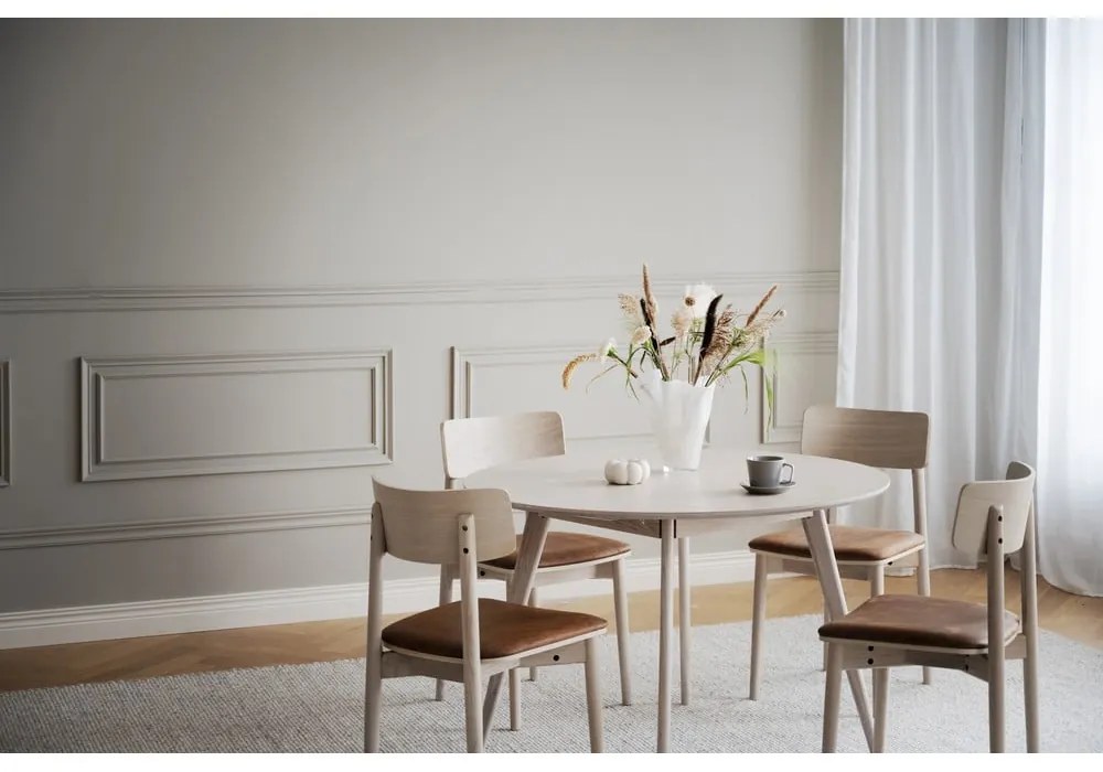 Кафяв коняк/естествени трапезни столове в комплект от 2 бр. от имитация на кожа Wolcott – Rowico