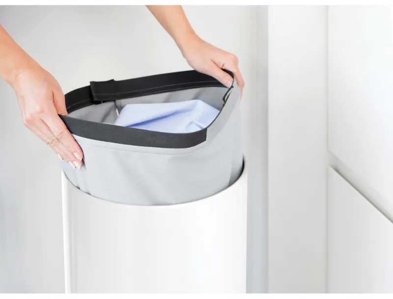 Кош за пране Brabantia 90300239, 35 л, Корков капак, Пълнене без отваряне, Вентилационни отвори, Бял