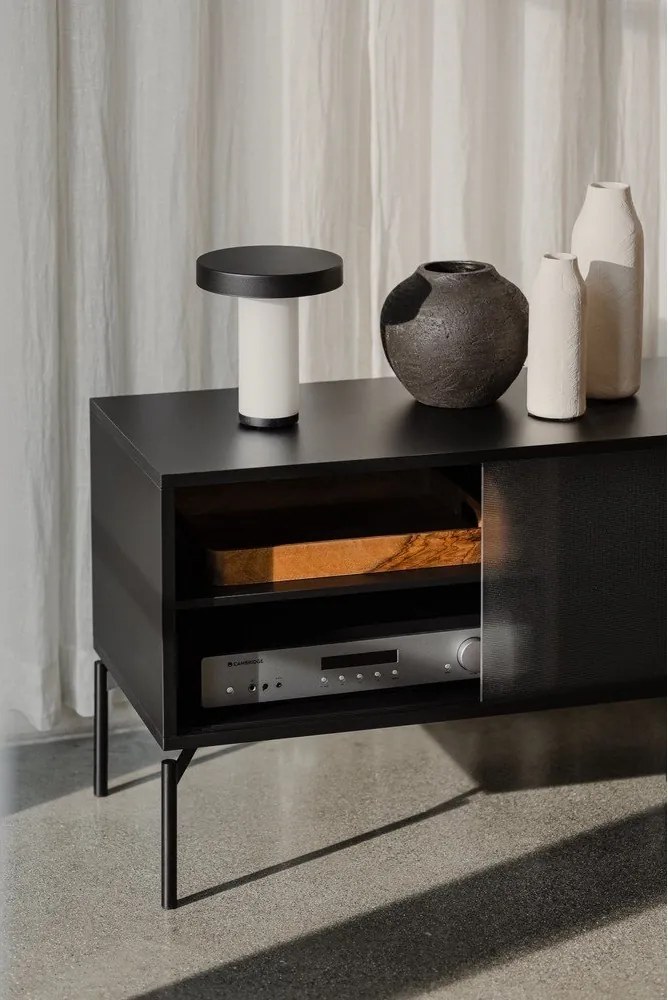 Черна маса за телевизор 160x60x42 cm Met – noo.ma