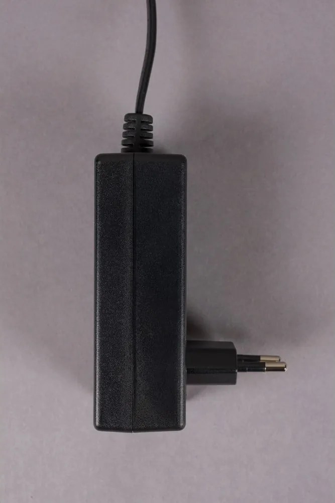 Бежово кресло с регулируем наклон Hamilton – Dutchbone