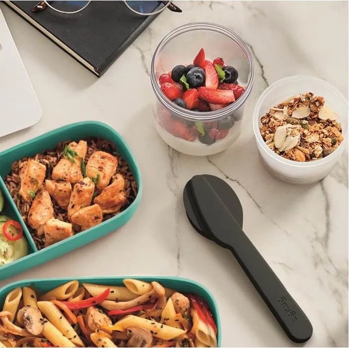 Комплект прибори за хранене Lekue On The Go 1010238, 4 части, Калъф за съхранение, -20°C / +100°C, Неръждаема стомана, Черен