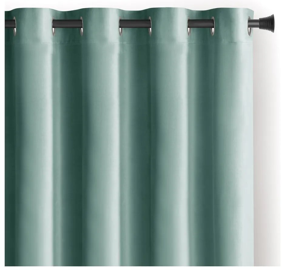 Светлозелено затъмняващо перде 140x270 cm Eyelets – Restilo