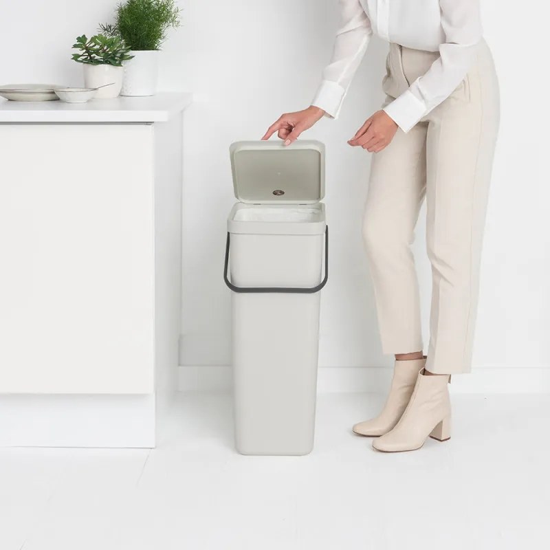 Кош за разделно събиране на боклук Brabantia Sort&Go 1005554, 40 л, Дръжка, Възможност за стенен монтаж, Светлосив