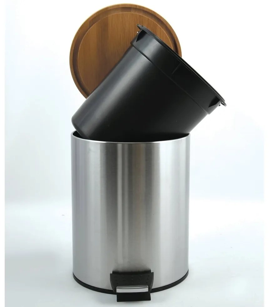 Стоманено кошче за боклук с педал в матово сребрист цвят 3 l Adonis – Spirella