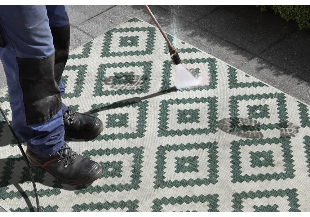 Зелен и кремав килим на открито , 80 x 250 cm Malta - NORTHRUGS