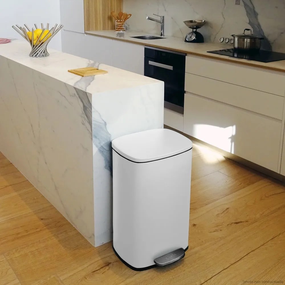 Стоманено кошче за боклук с педал в матово бял цвят 50 l Akira – Spirella