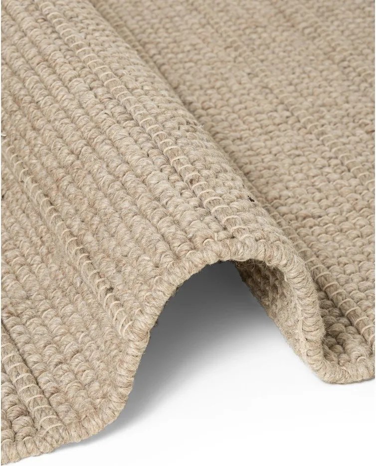 Бежов ръчно изработен вълнен килим 160x230 cm Camden Parker – Ted Baker