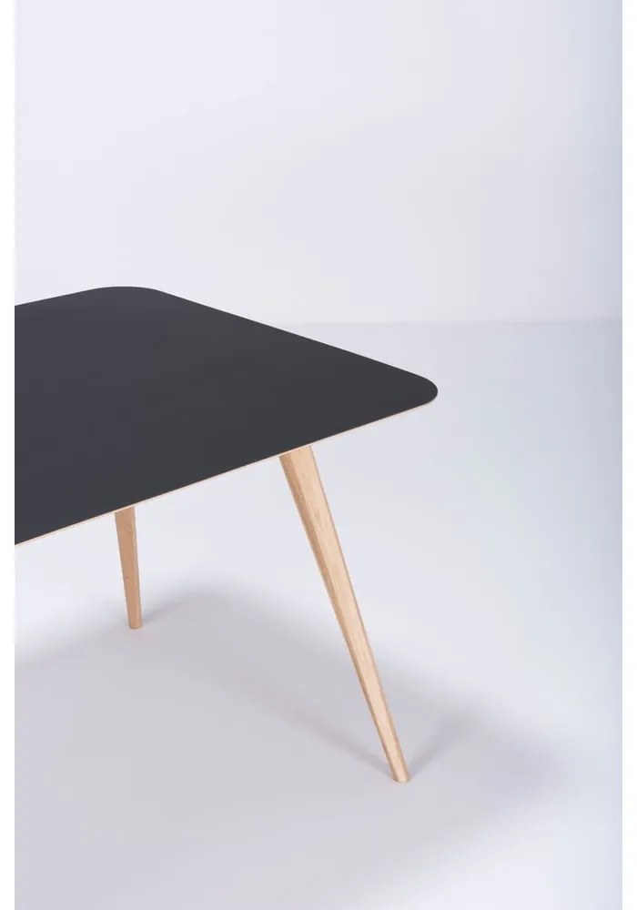 Трапезна маса от масивен дъб 80x80 cm Stafa – Gazzda