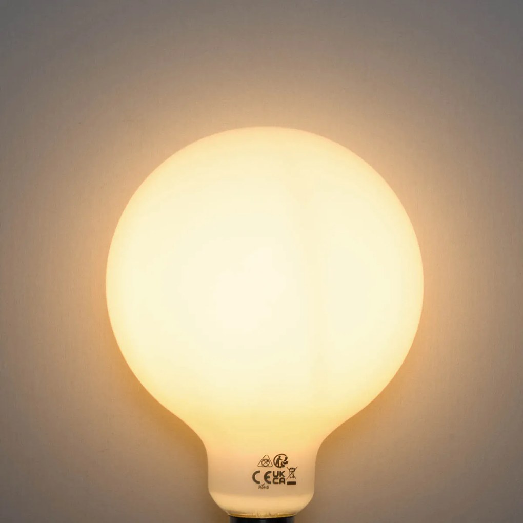Комплект от 5 димируеми опал G125 LED крушки E27 5W 450 lm 2200K